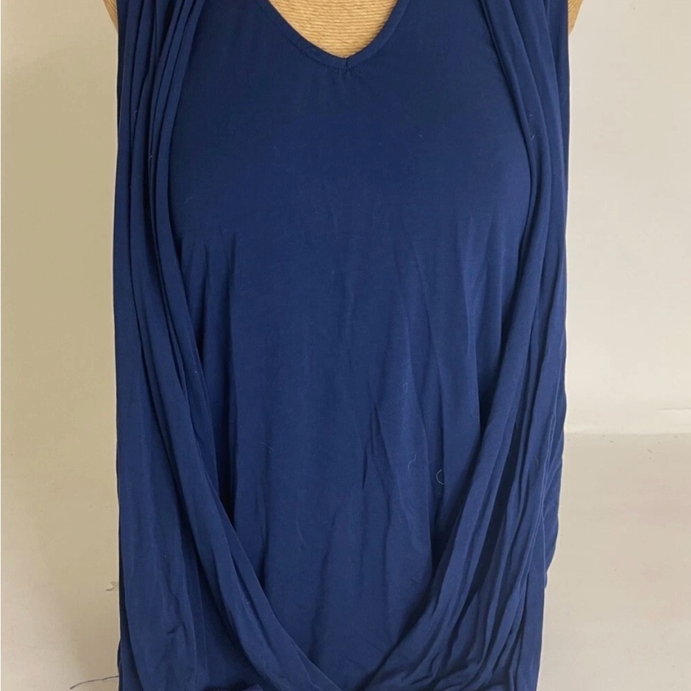 Women's Emma's Closet Navy Tank Top Small